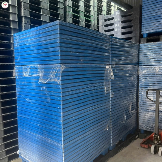 pallet nhựa đức hòa